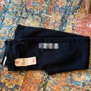 LEVIS 724 HIGH RISE STRAIGHT BLACK JEAN